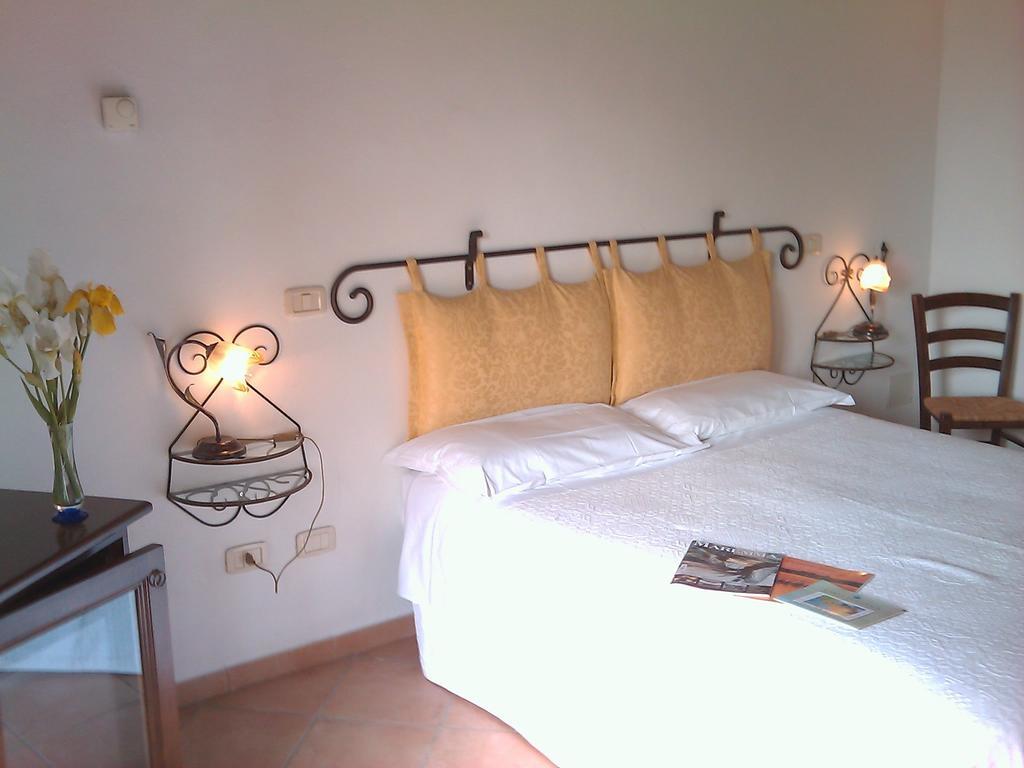 Agriturismo Il Poggiolo Montemerano Extérieur photo